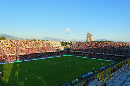 Stadio Arechi – StadiumDB.com