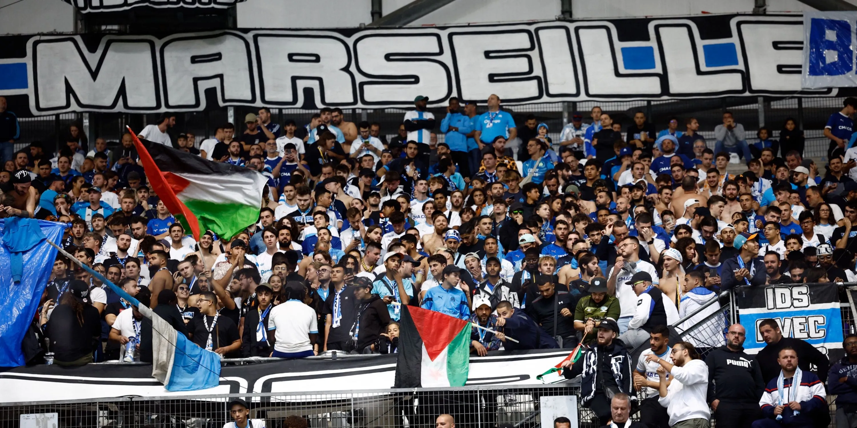 Logo và hình ảnh lịch sử của Olympique Marseille trước bê bối dàn xếp tỷ số