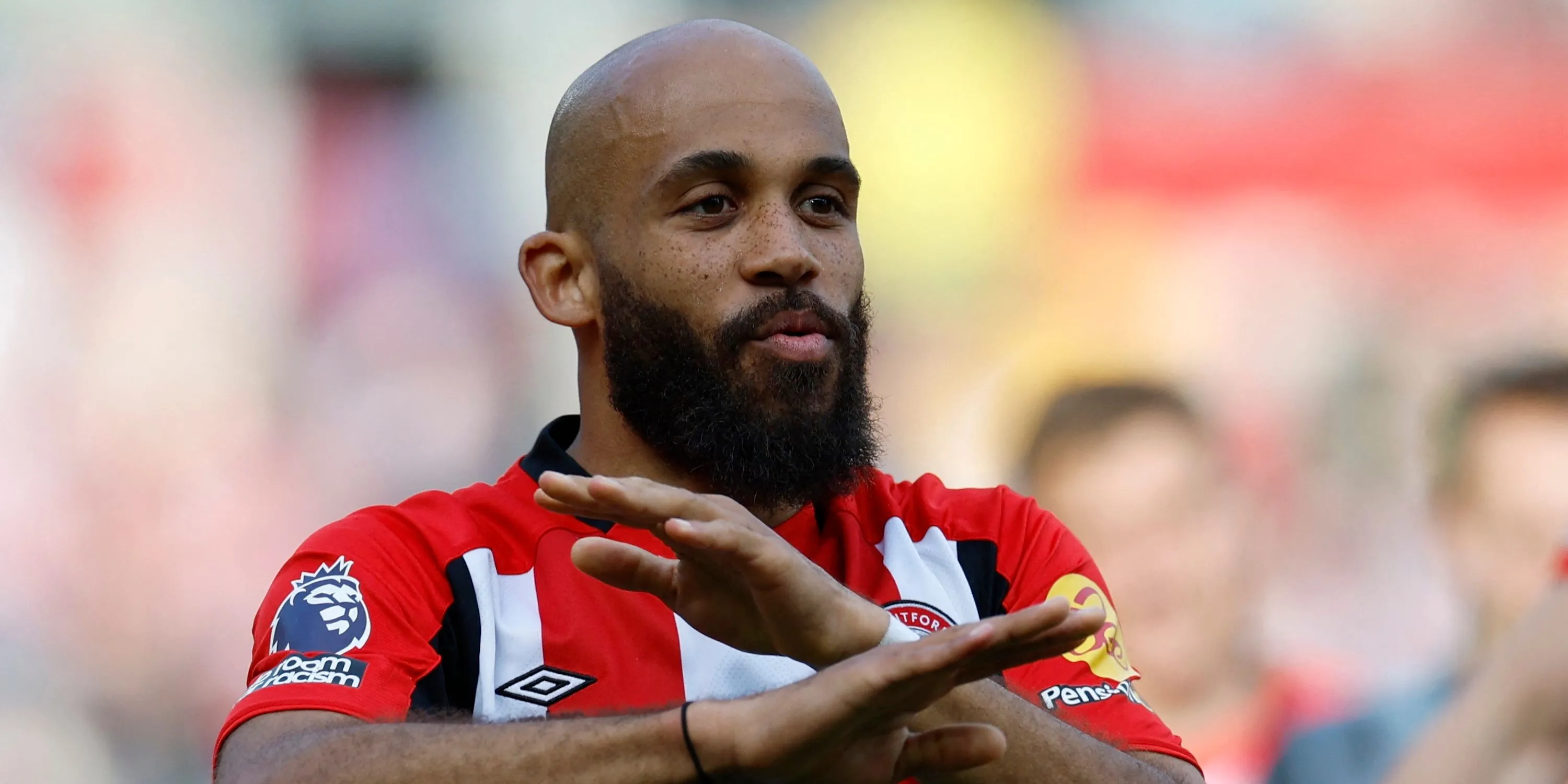 Bryan Mbeumo tiền đạo Brentford ăn mừng bàn thắng mục tiêu tiềm năng của Chelsea