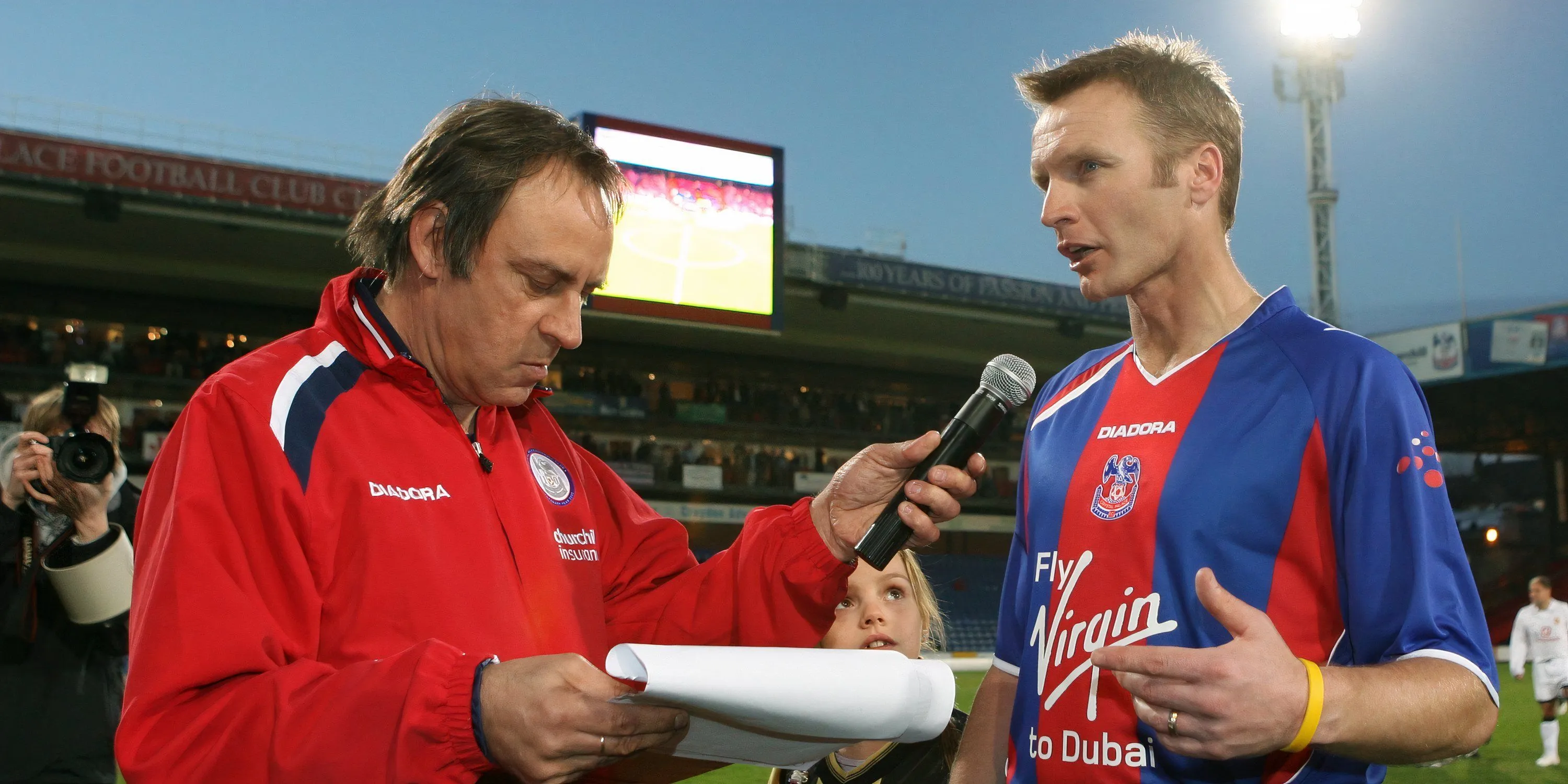 Geoff Thomas - người đội trưởng mẫu mực trong giai đoạn thành công nhất của Crystal Palace
