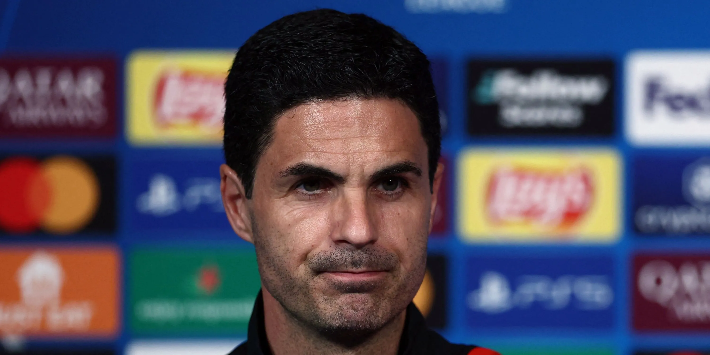 HLV Mikel Arteta của Arsenal đang tìm cách cải thiện hàng công