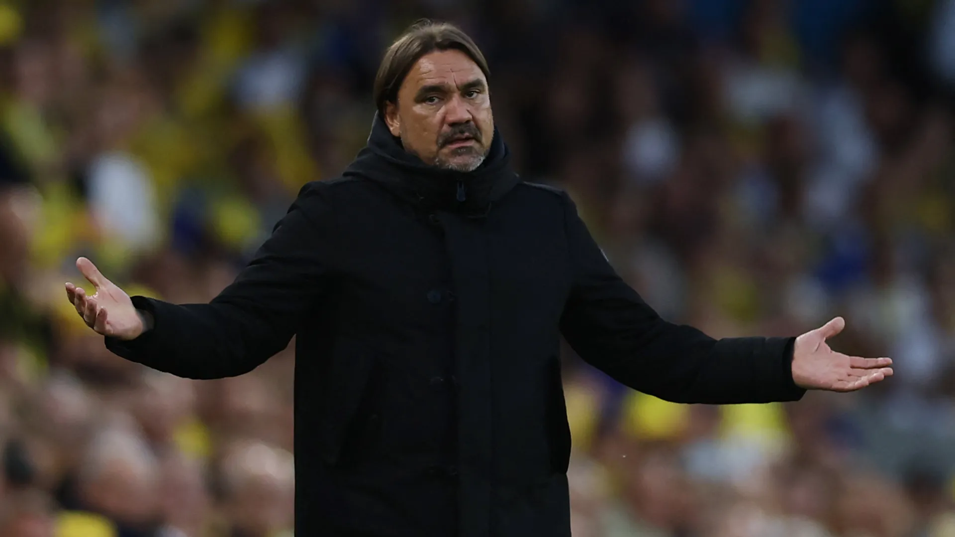 Huấn luyện viên Daniel Farke của Leeds United và chiến lược chuyển nhượng cho Premier League