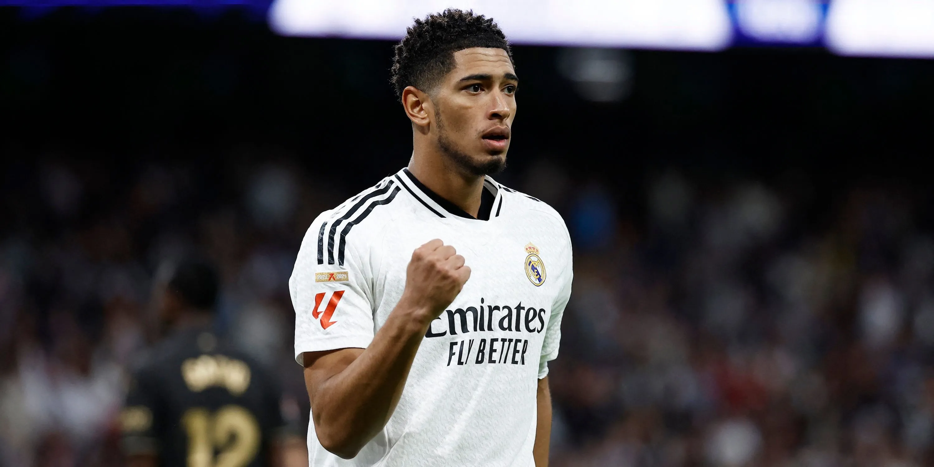 Jude Bellingham của Real Madrid ăn mừng bàn thắng cuồng nhiệt