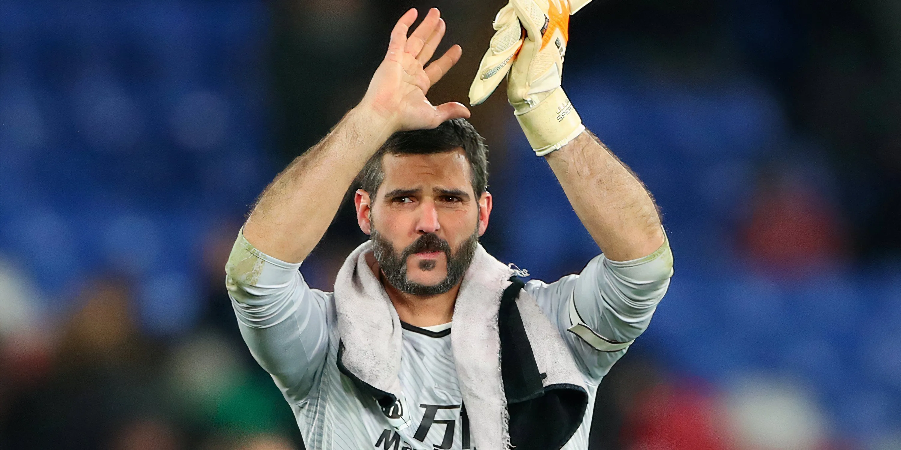 Julian Speroni - thủ môn kỳ cựu và người hùng được CĐV Crystal Palace yêu mến