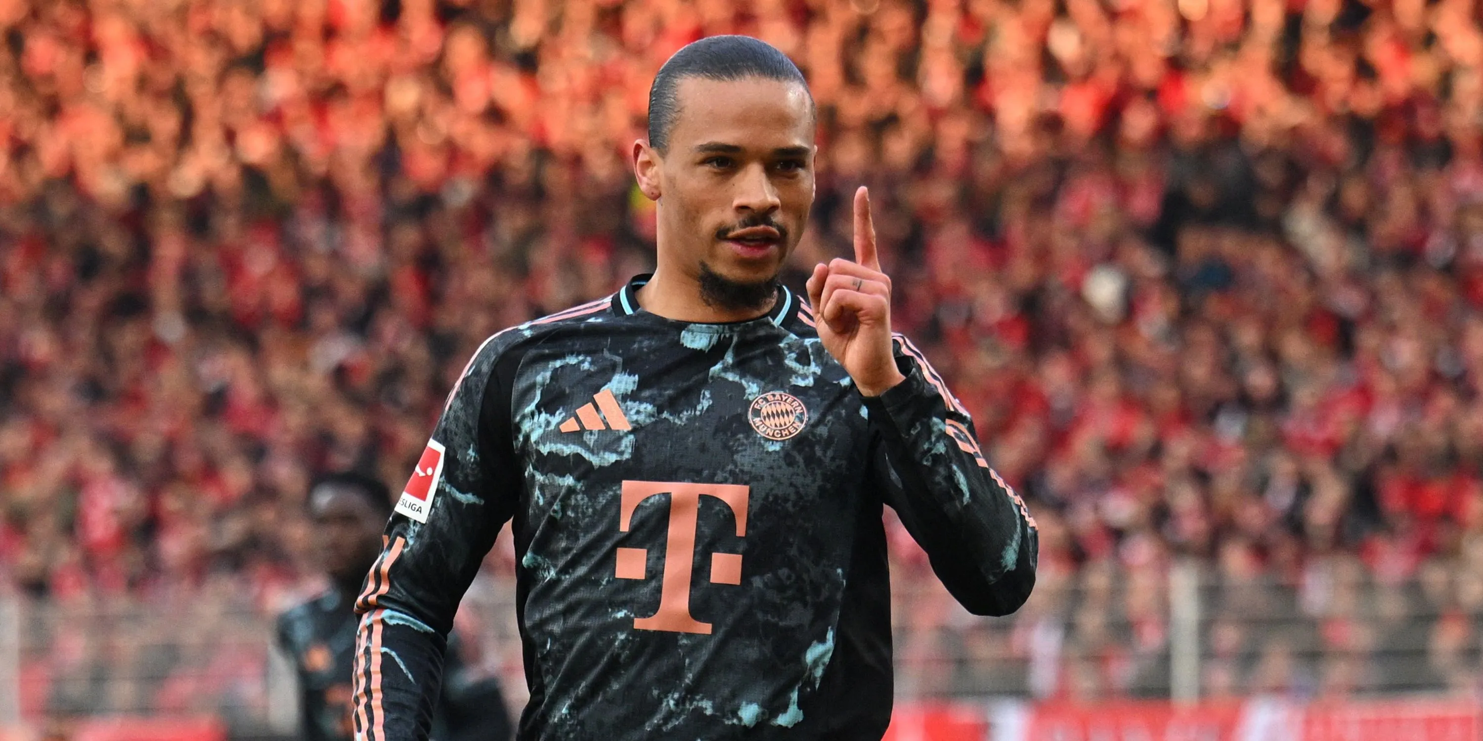 Leroy Sané trong màu áo Bayern Munich, cầu thủ được đồn đoán chuyển tới Arsenal