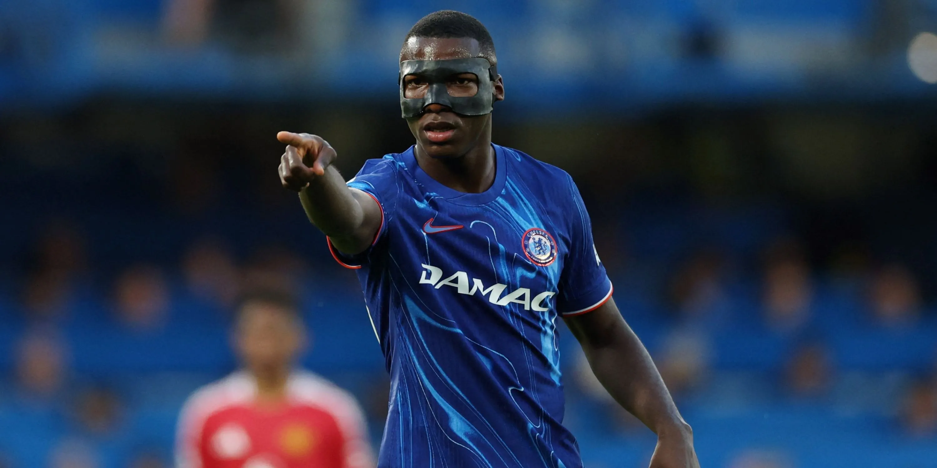 Moises Caicedo trong trận đấu Chelsea vs Manchester United tại Premier League
