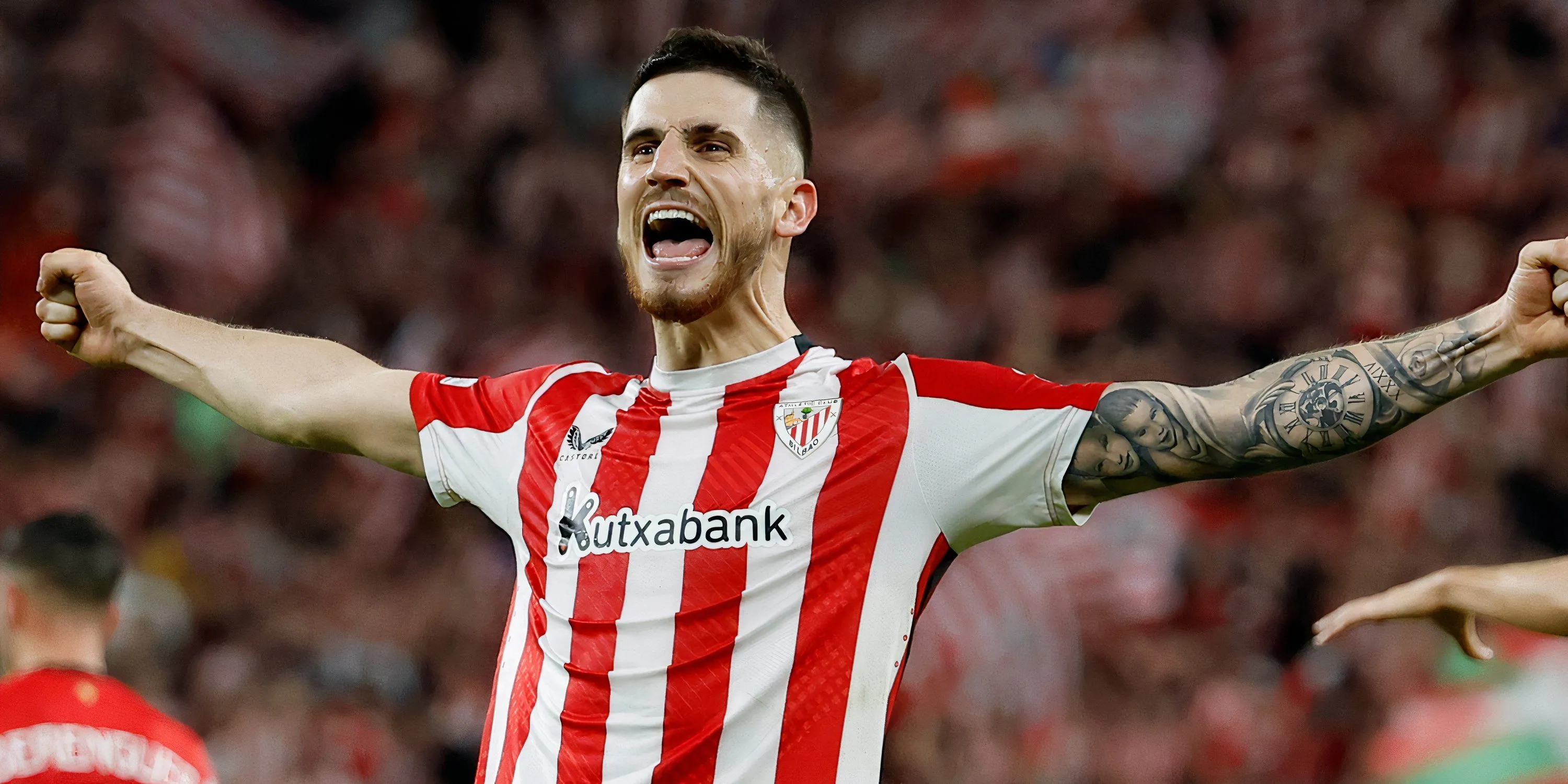 Oihan Sancet thi đấu cho Athletic Club Bilbao