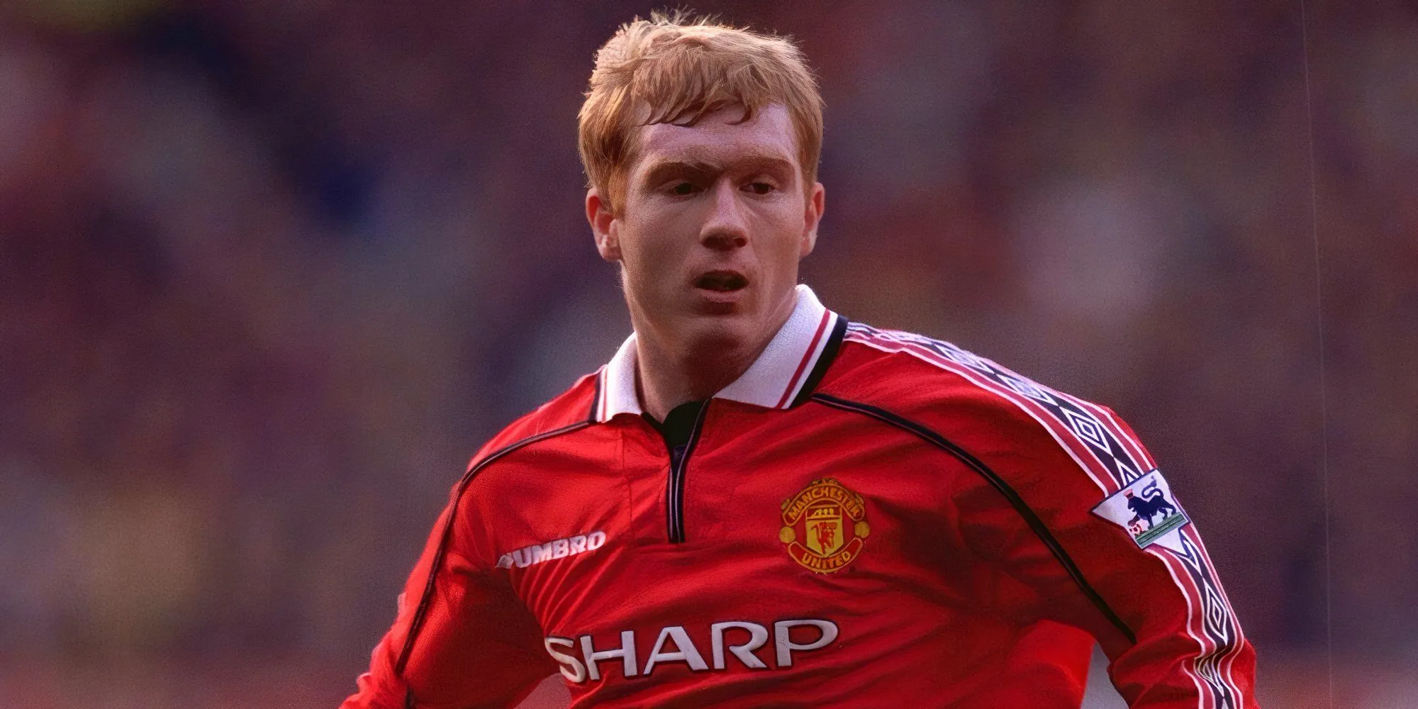 Paul Scholes trong màu áo Manchester United - tiền vệ tài hoa được giới chuyên môn ngưỡng mộ