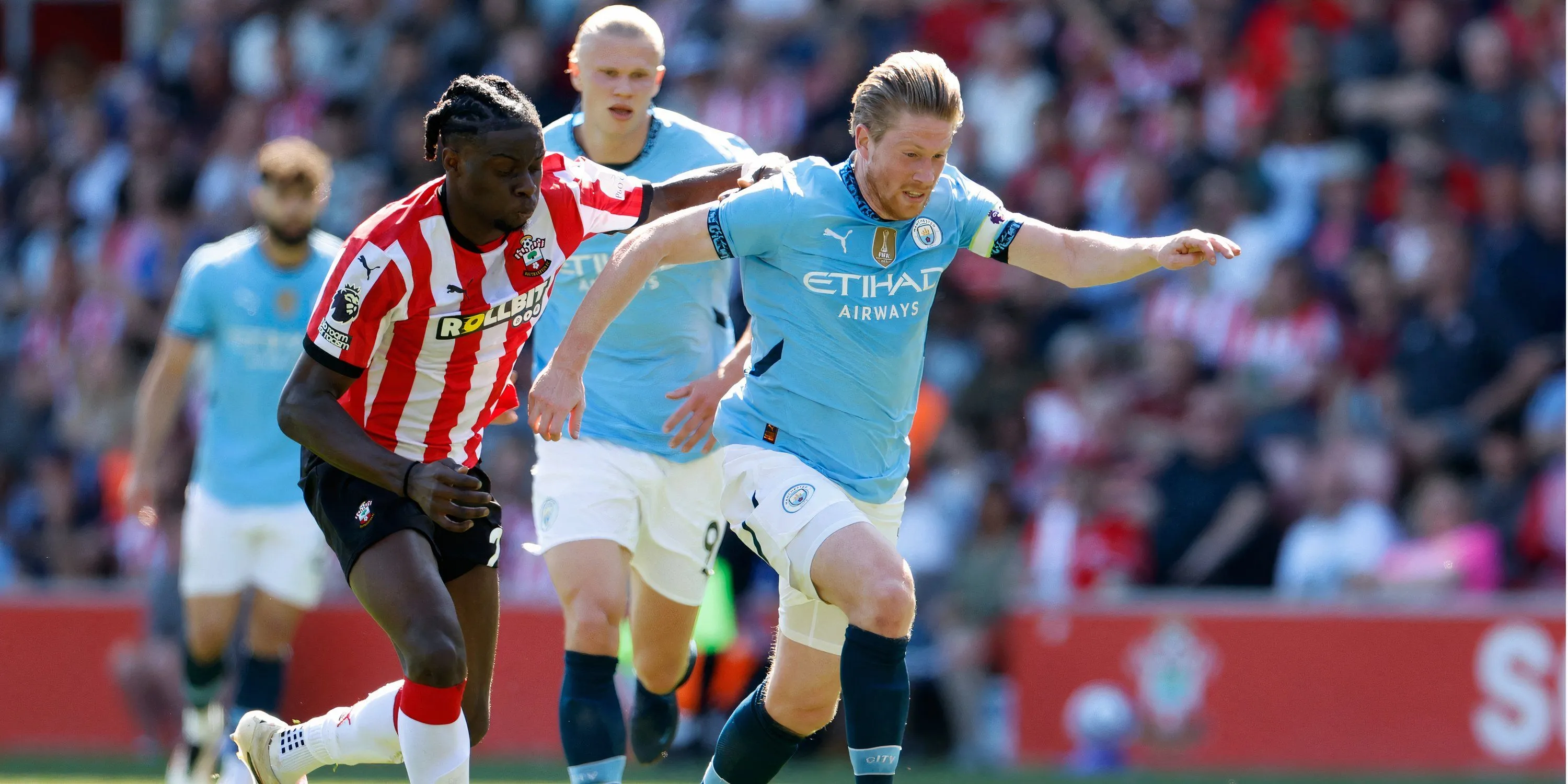 Sân vận động Etihad của Manchester City trước kỳ chuyển nhượng mùa hè quan trọng