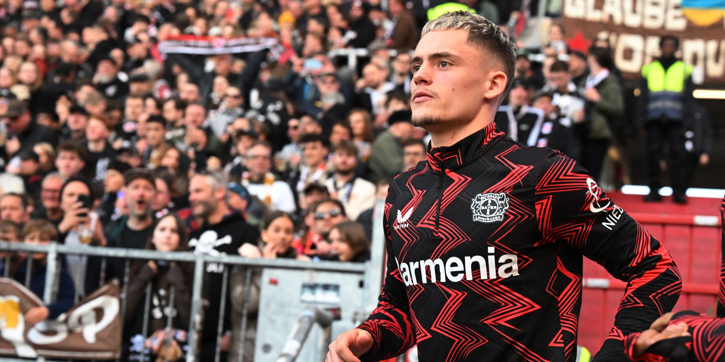 Tiền vệ Florian Wirtz của Bayer Leverkusen được định giá khoảng 110 triệu bảng cho thương vụ đến Liverpool
