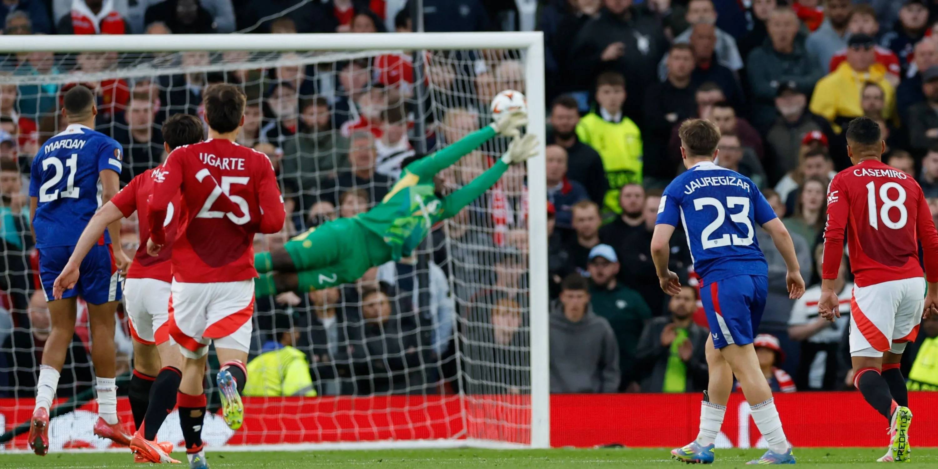 Tiền vệ Mikel Jauregizar của Athletic Club thi đấu ở La Liga