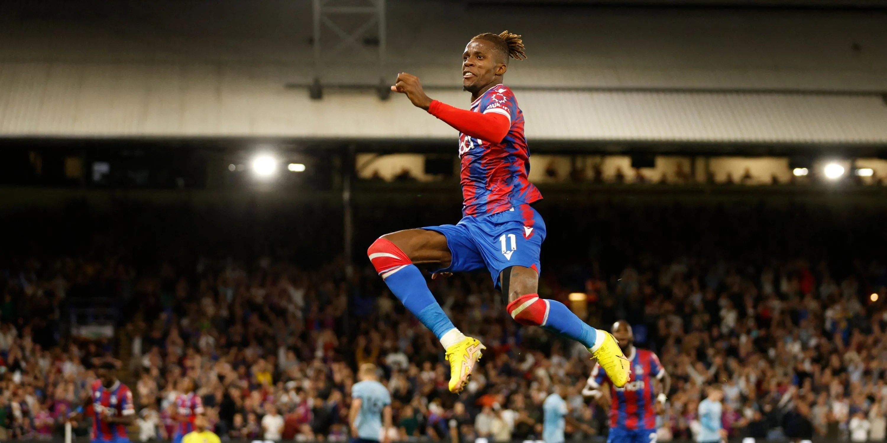 Wilfried Zaha - biểu tượng đương đại và người cứu rỗi Crystal Palace nhiều mùa giải