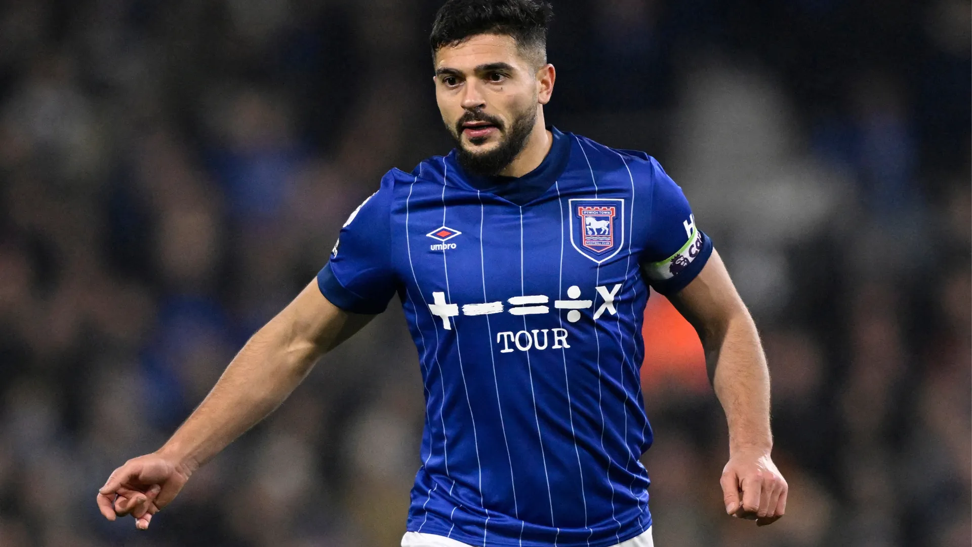 Đội trưởng Ipswich Town Sam Morsy