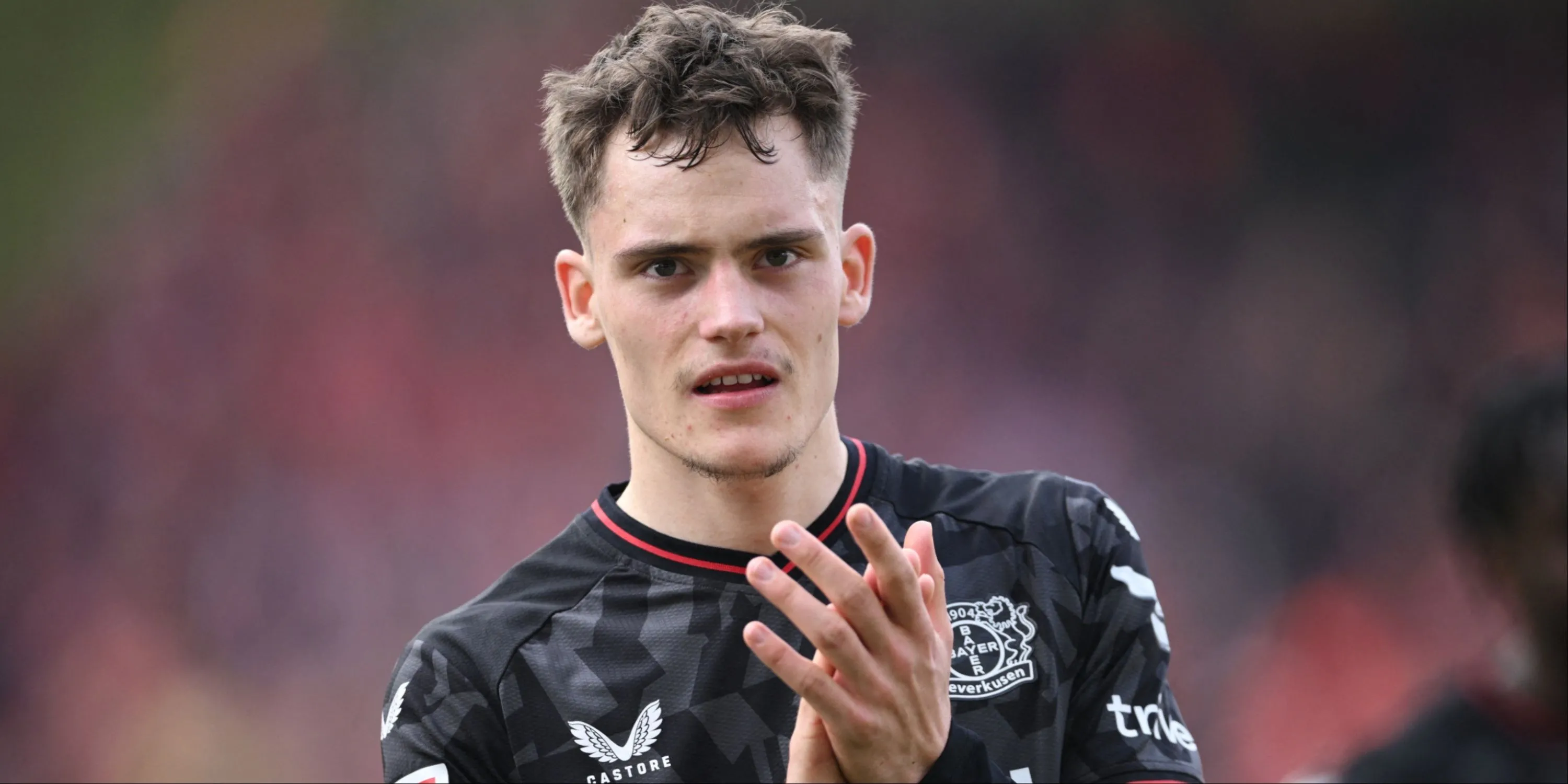 Florian Wirtz trong màu áo Bayer Leverkusen