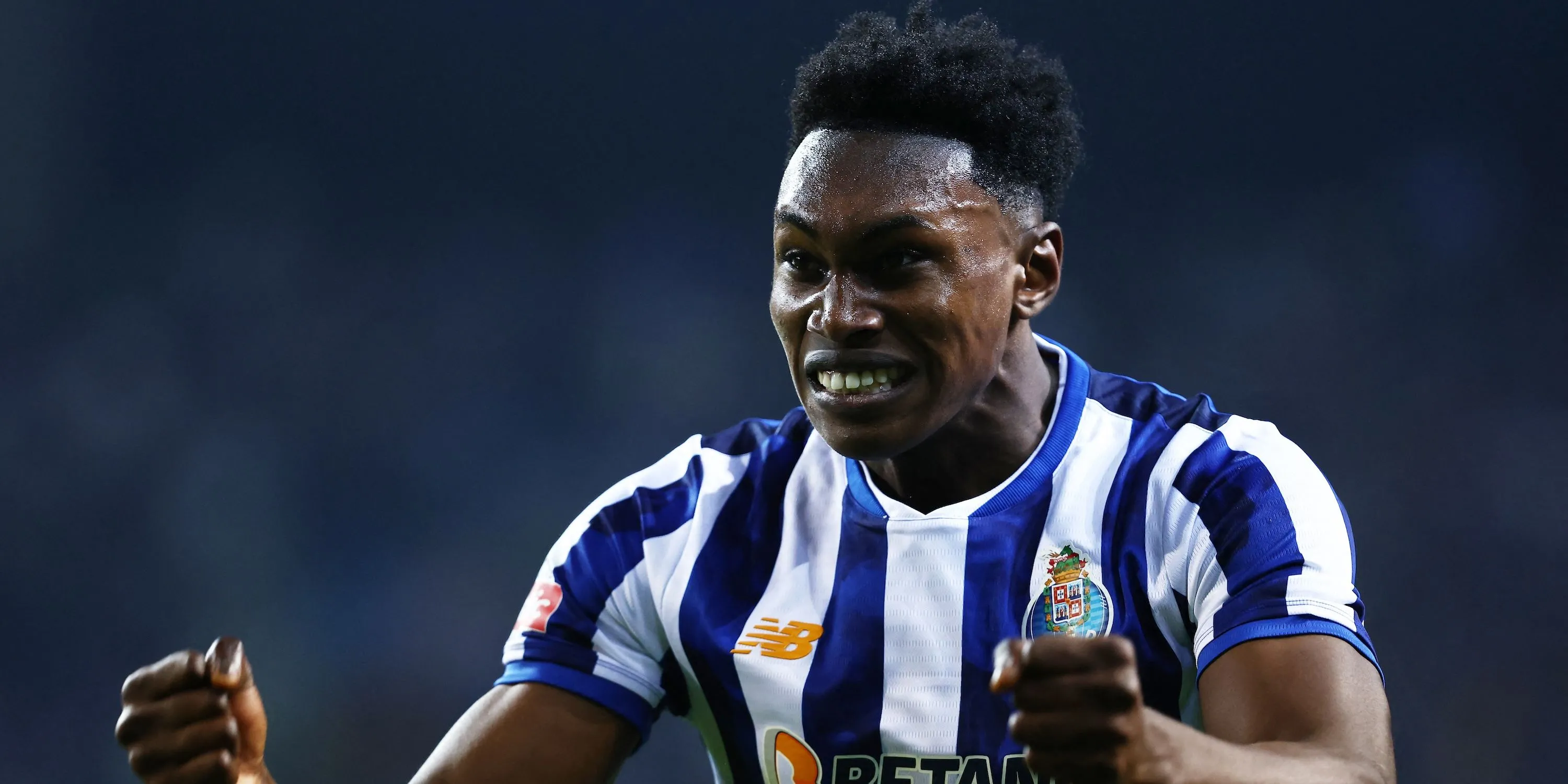 Samu Omorodion ăn mừng bàn thắng trong màu áo FC Porto