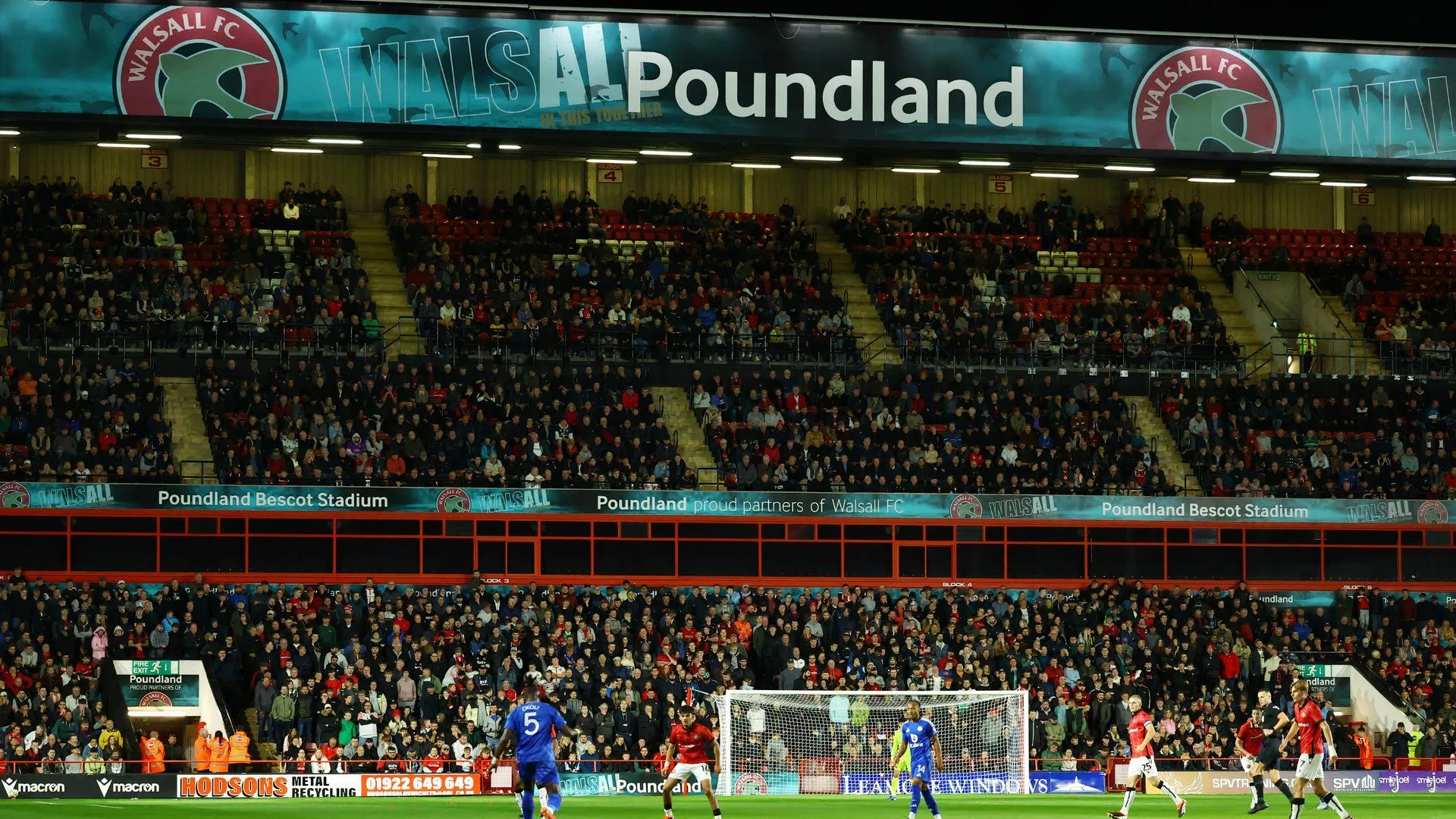 Sân vận động Bescot của câu lạc bộ Walsall tại Anh.