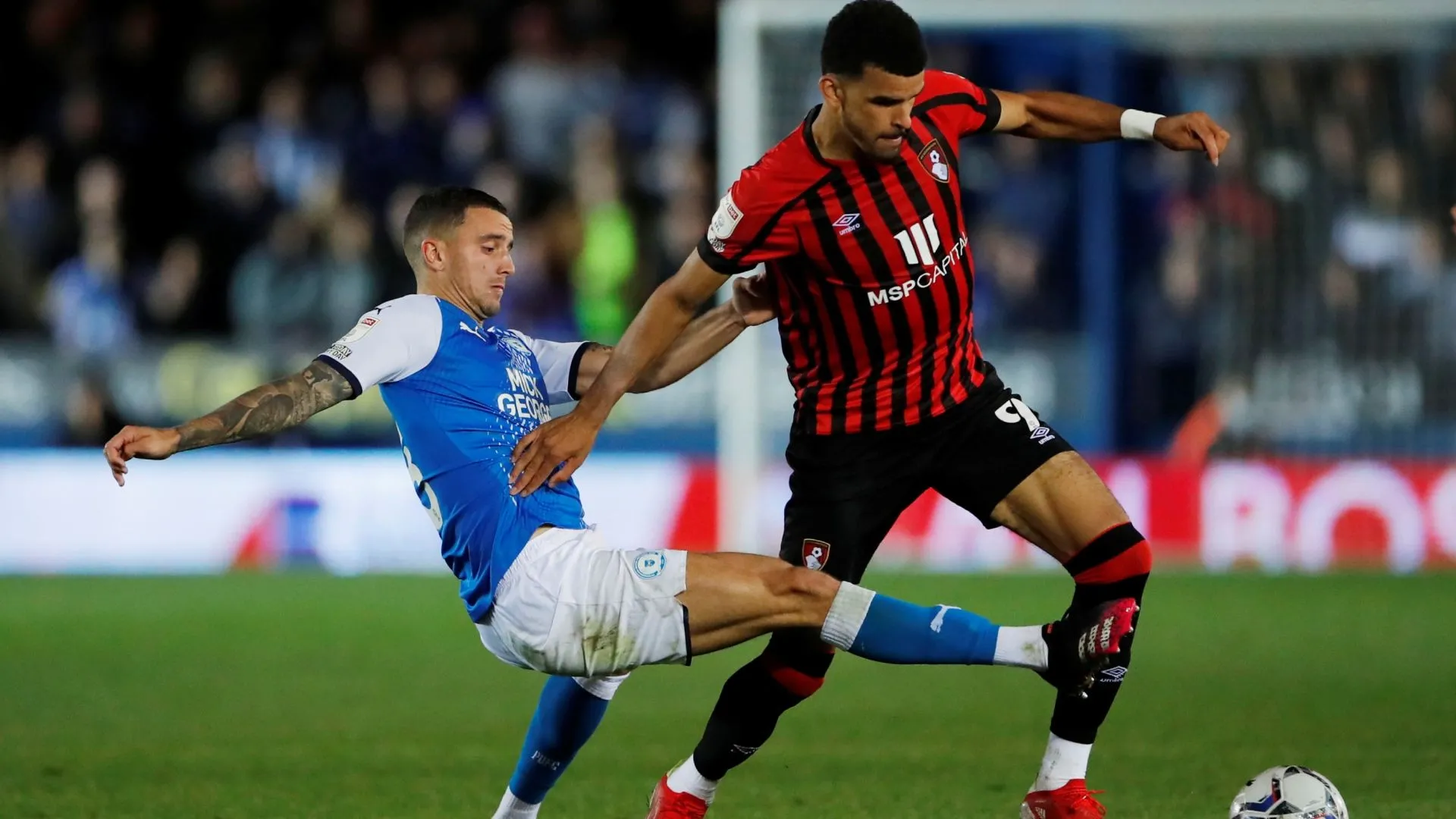 Tiền vệ Oliver Norburn trong màu áo Blackpool