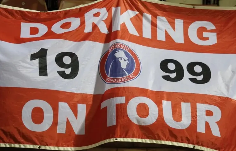 Cờ của CLB Dorking Wanderers FC