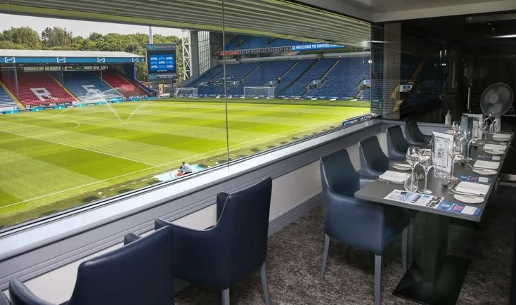 Gói dịch vụ khách sạn VIP tại Ewood Park, mang đến trải nghiệm đẳng cấp cho cổ động viên