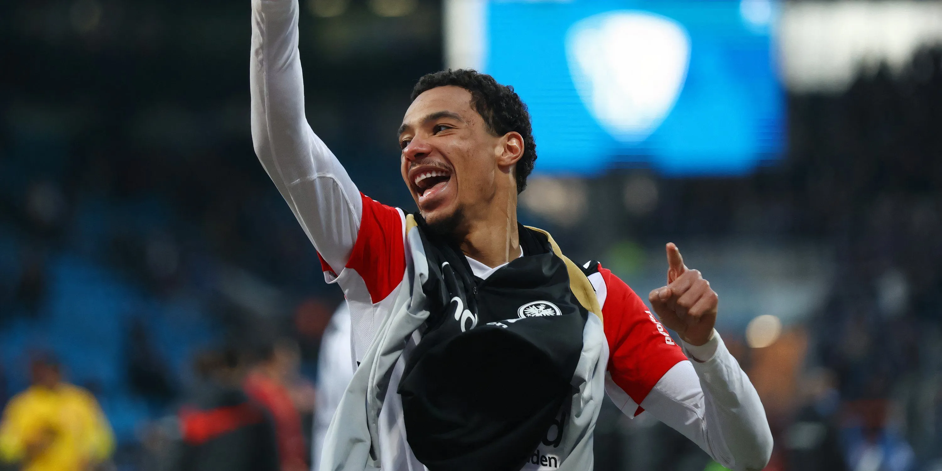 Hugo Ekitike, tiền đạo trẻ đầy triển vọng từ Eintracht Frankfurt