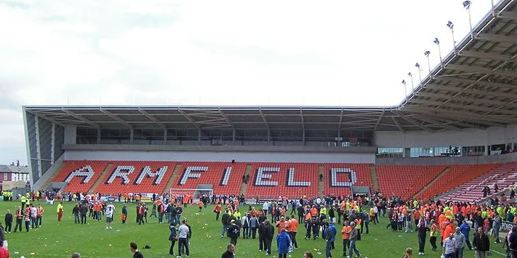 Khán đài South Stand tại sân vận động Bloomfield Road