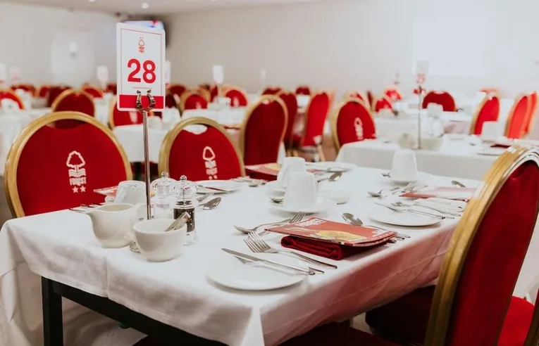 Không gian trải nghiệm dịch vụ khách sạn (Hospitality) sang trọng tại The City Ground
