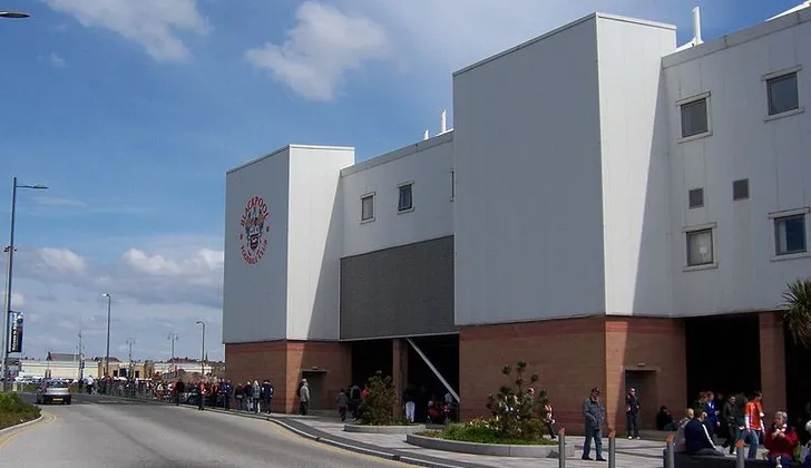 Lối vào sân vận động Bloomfield Road