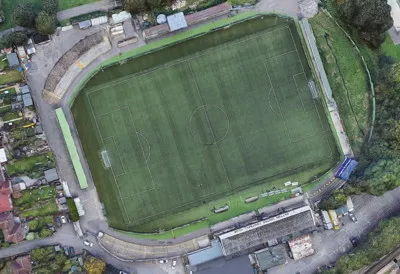 Sân vận động Gander Green Lane – Ngôi nhà lịch sử của Sutton United nhìn từ trên cao