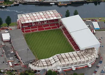 Sân vận động The City Ground nhìn từ trên cao, biểu tượng lịch sử của Nottingham Forest
