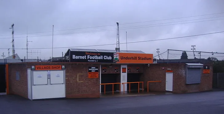 Sân vận động Underhill, sân nhà cũ của câu lạc bộ Barnet FC