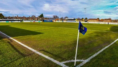 Toàn cảnh sân vận động Lincoln Road, &quot;Thánh địa&quot; của Peterborough Sports FC