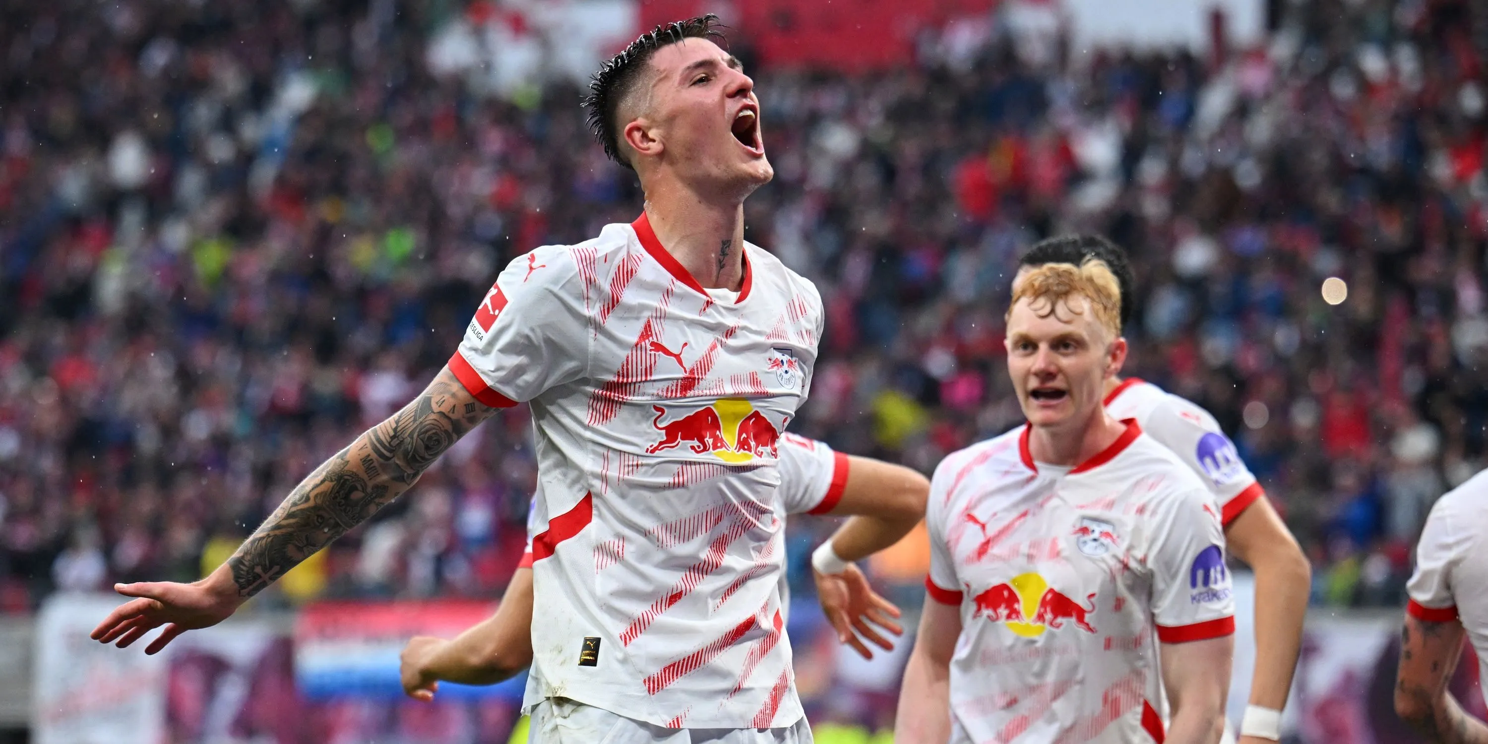 Tiền đạo Benjamin Sesko của RB Leipzig ăn mừng bàn thắng, mục tiêu chuyển nhượng hàng đầu của Manchester United.