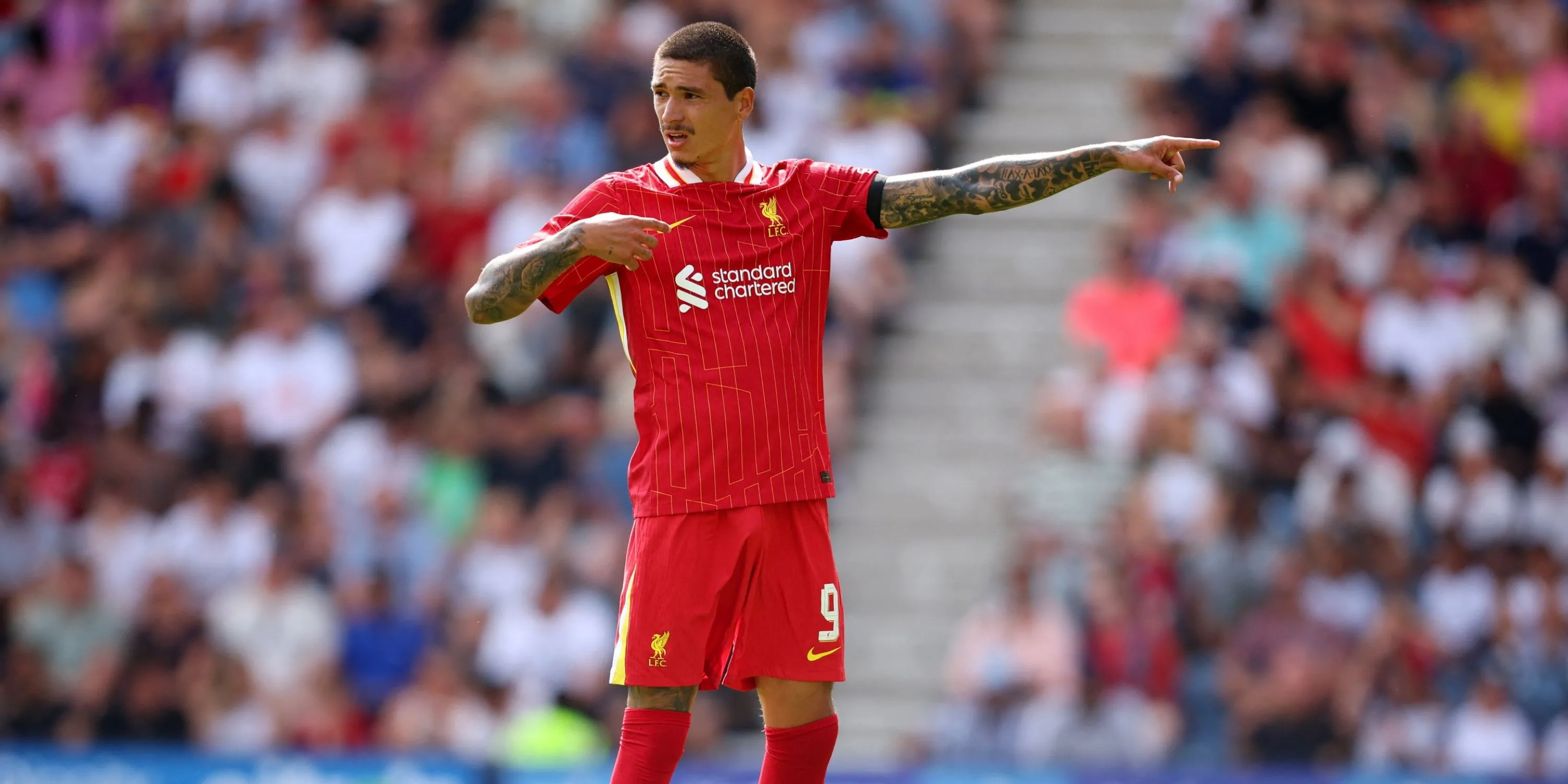 Tiền đạo Darwin Nunez, người đã rời Liverpool vào mùa hè