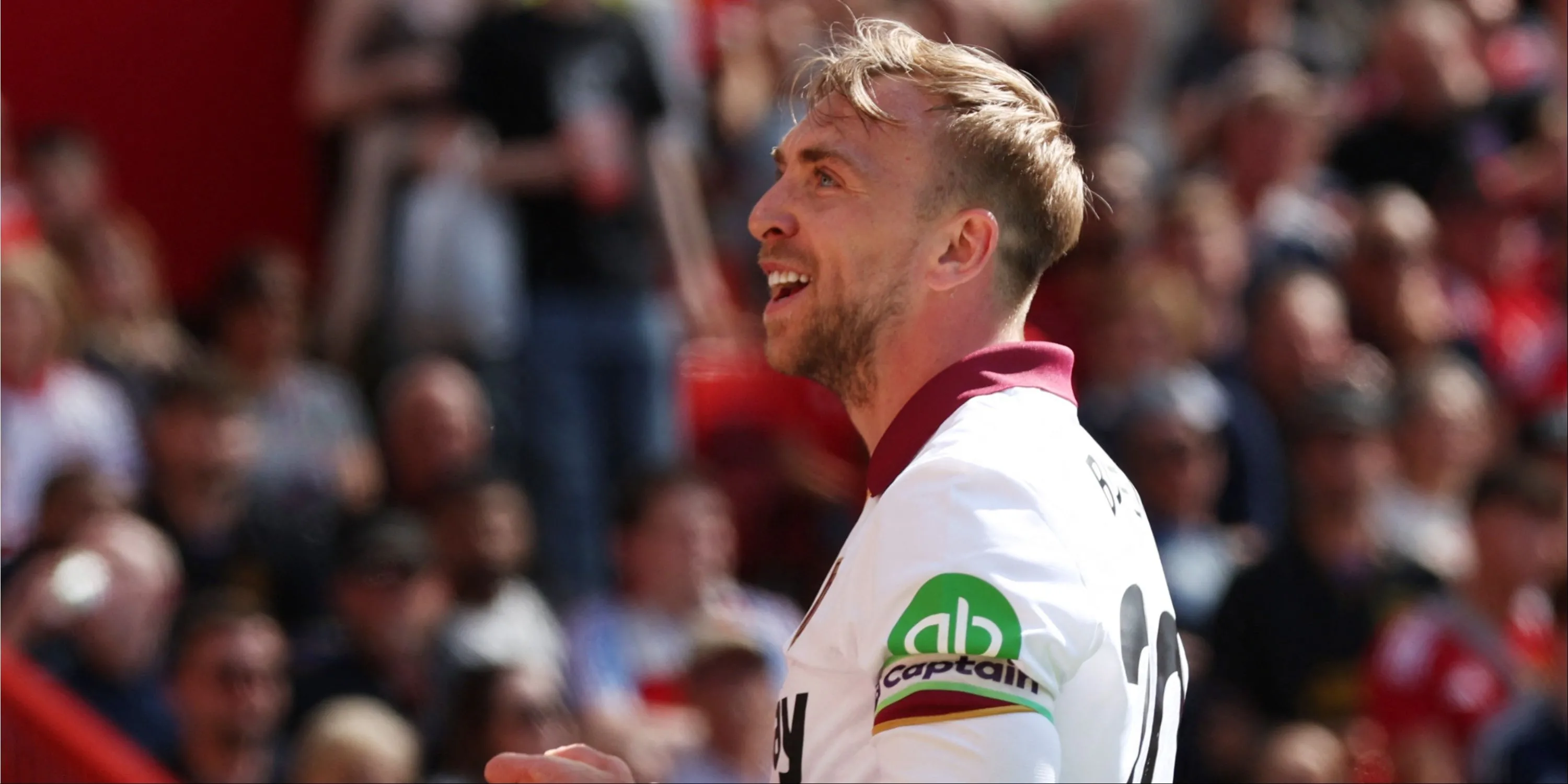 Tiền đạo Jarrod Bowen của West Ham, hình mẫu cho Fatawu dưới thời David Moyes