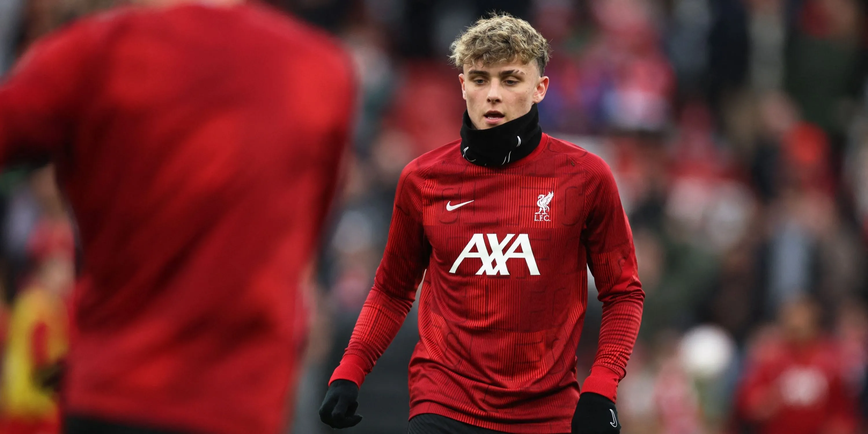 Bobby Clark khởi động cho Liverpool—tiền vệ trẻ được Celtic quan tâm