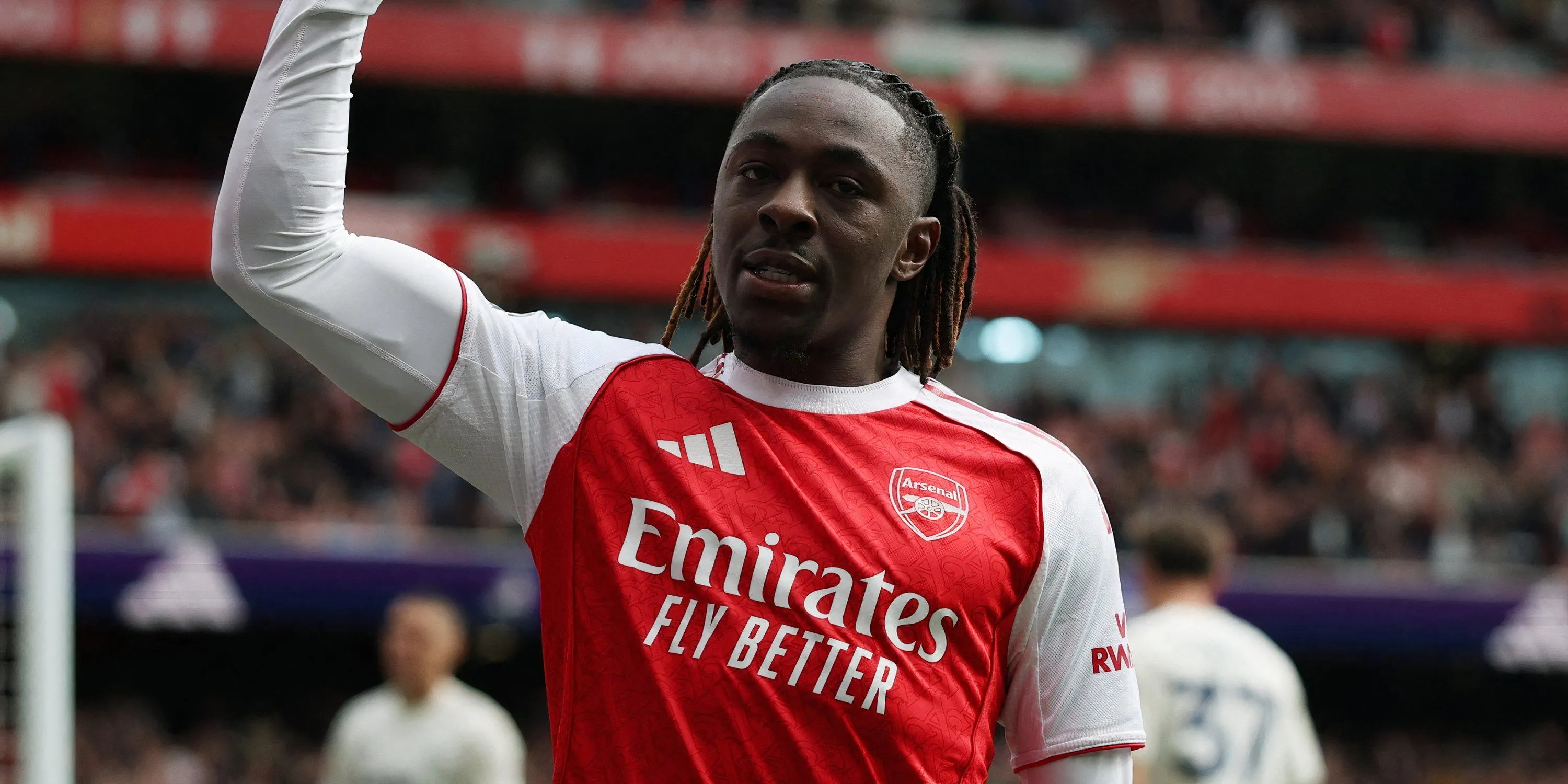 Eberechi Eze và Viktor Gyokeres trong áo Arsenal, tiềm năng phối hợp tấn công