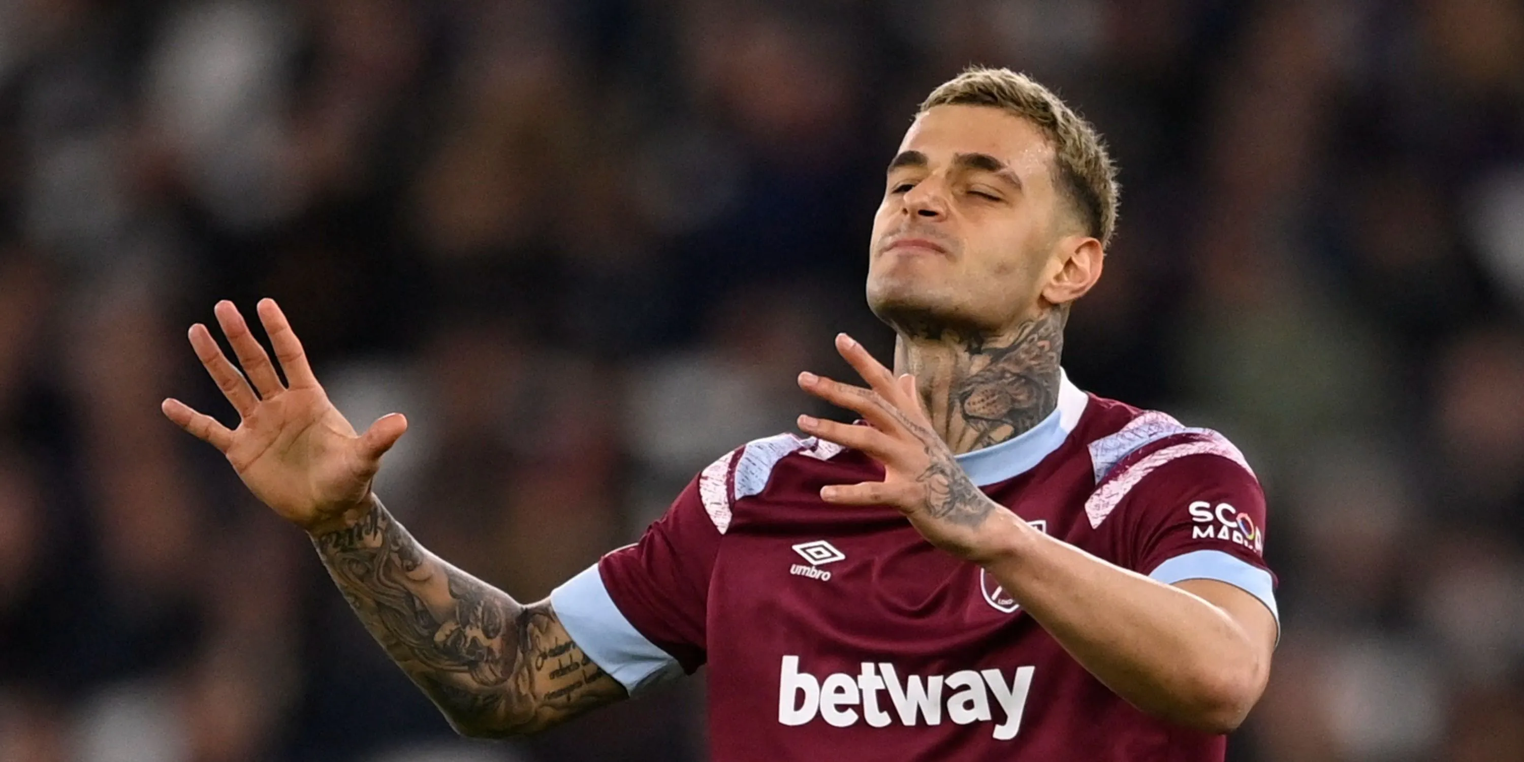 Gianluca Scamacca trong màu áo West Ham - bản hợp đồng 30,5 triệu bảng