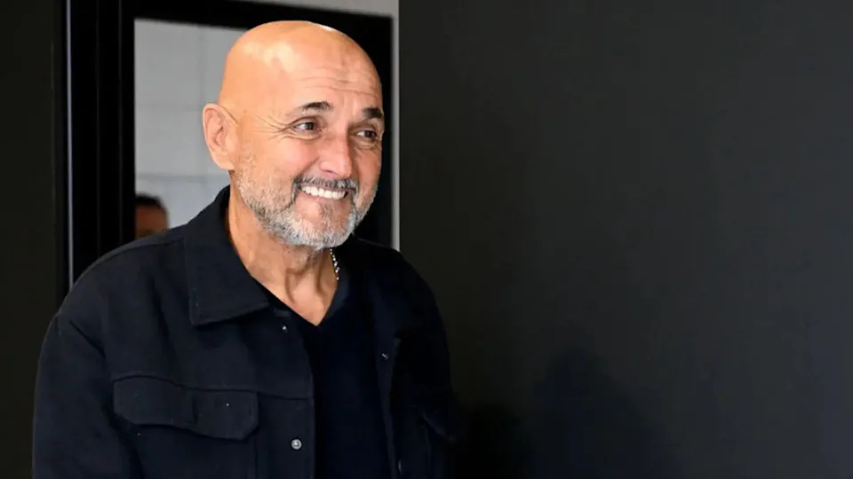 Spalletti Khởi Đầu Triều Đại Juventus Với Đội Hình Mơ Ước