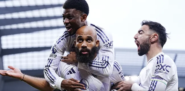 Thắng lợi tại Anfield tiếp thêm niềm tin cho Man United trước Brighton