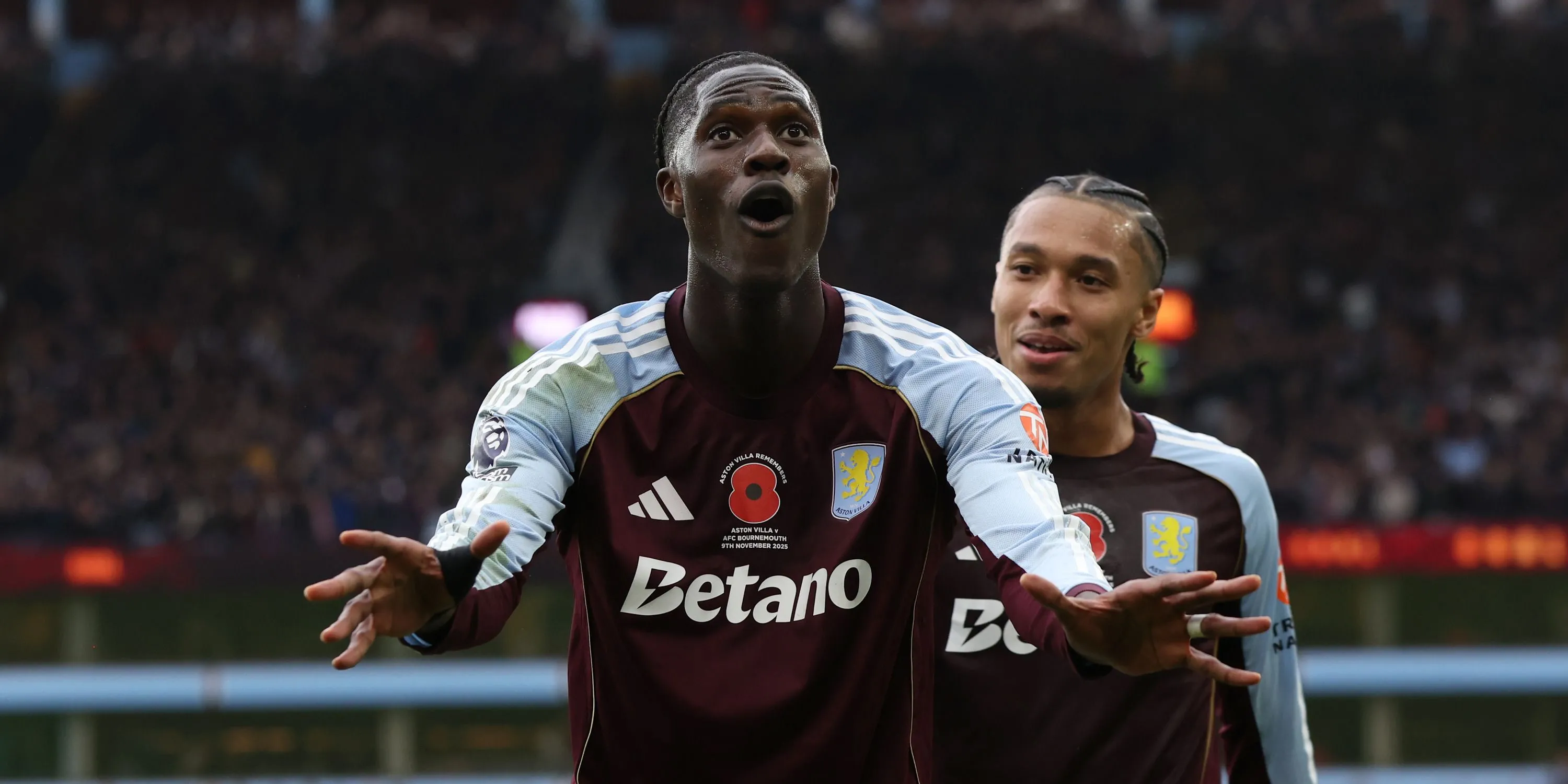 Amadou Onana toả sáng trên sân Villa Park trong trận thắng 4-0 trước Bournemouth