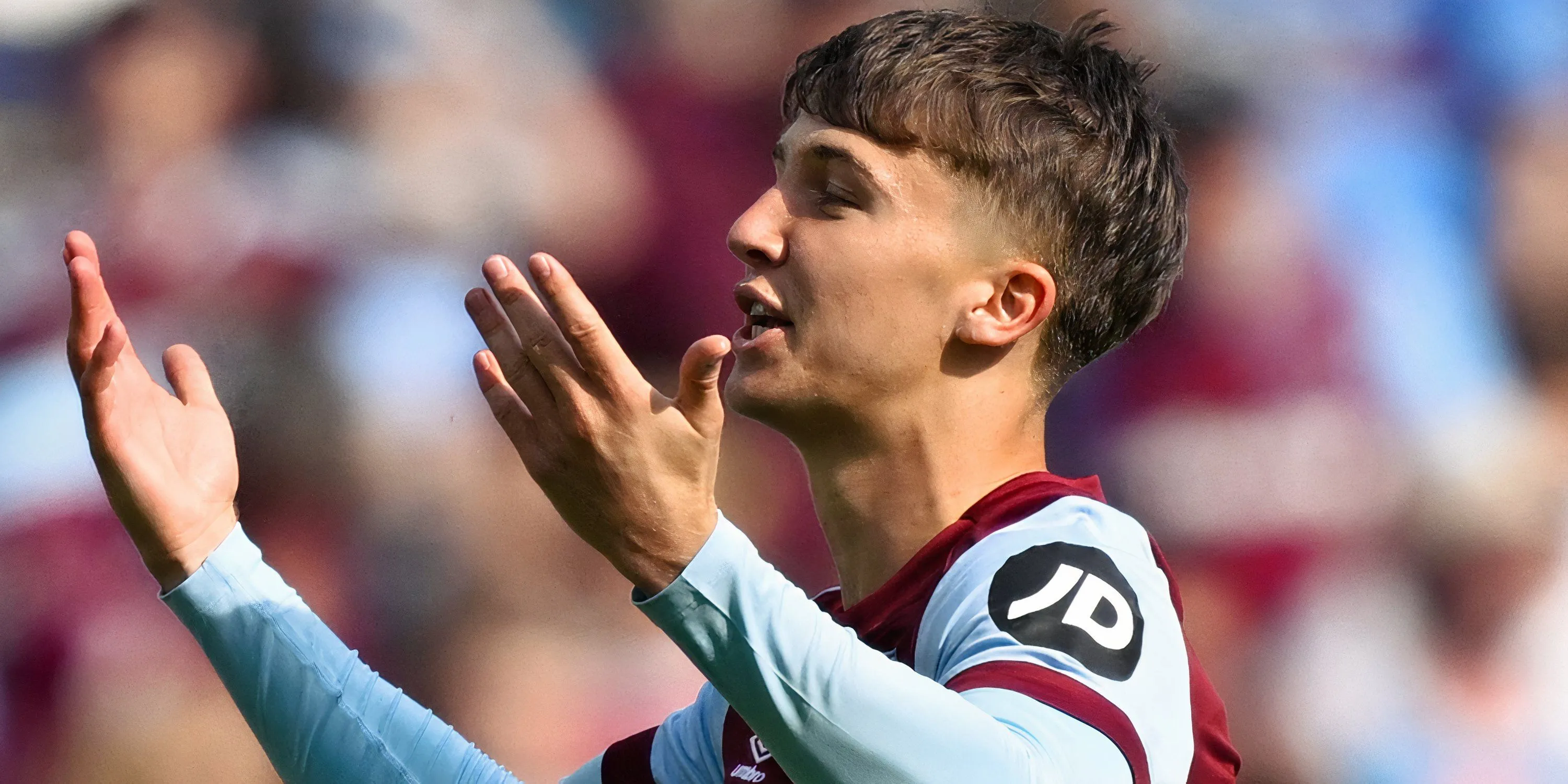 George Earthy đang được kỳ vọng sẽ trở thành ngôi sao lớn của học viện West Ham