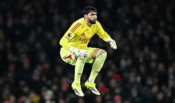 David Raya (6.9): Không có quá nhiều việc phải làm vì không có cú sút nào của Liverpool đi trúng đích. Tuy nhiên, thủ thành người Tây Ban Nha đã phản xạ nhanh nhạy và kịp thời ngăn William Saliba đốt lưới nhà trong hiệp một.